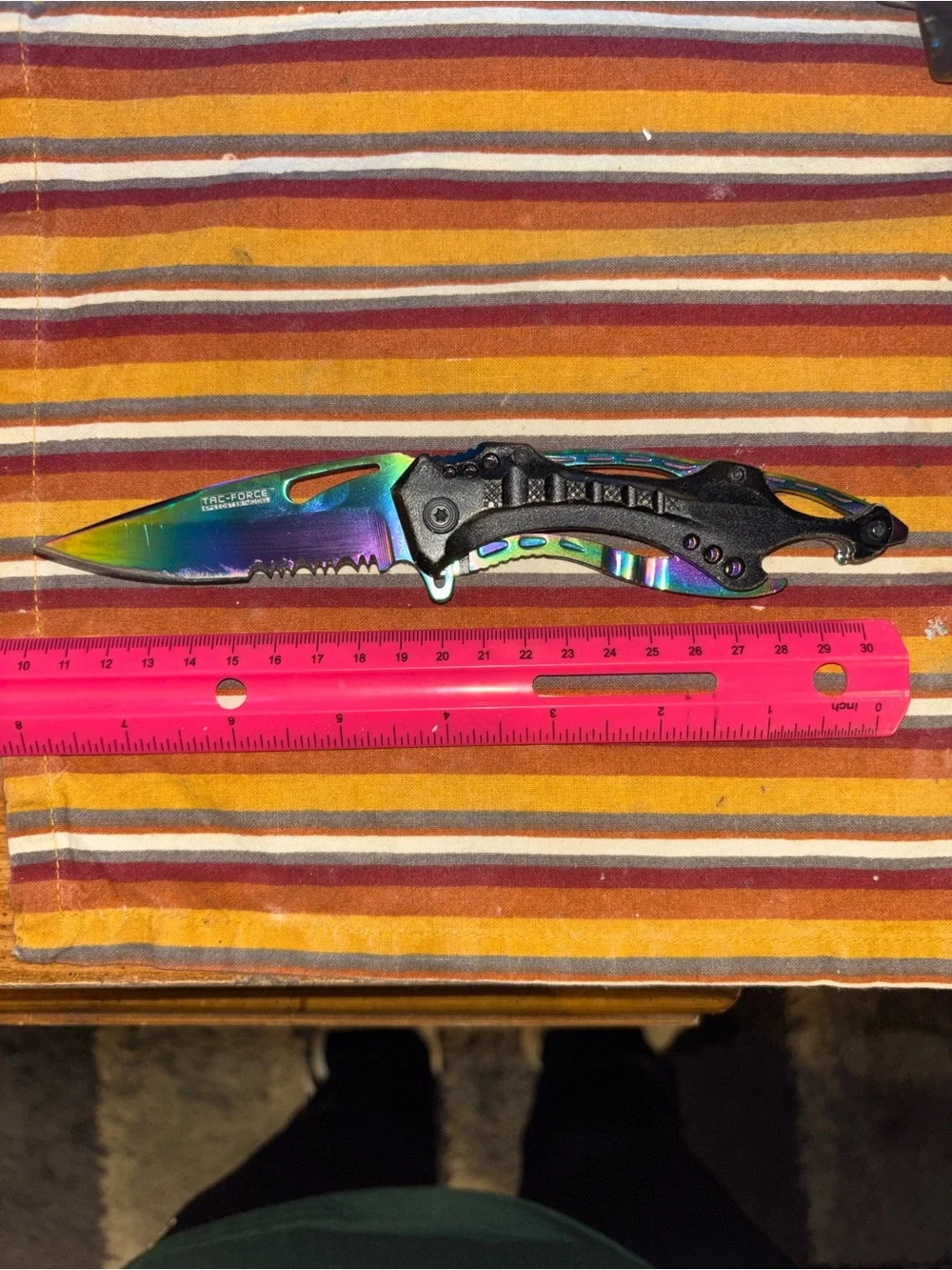 Multicolor Rainbow Folding Pocket Knifes for anything that needs cut.